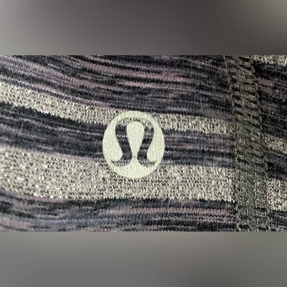Lululemon Stride Grey Stripe Jacket Women’s Size 10 - Picture 3 of 8